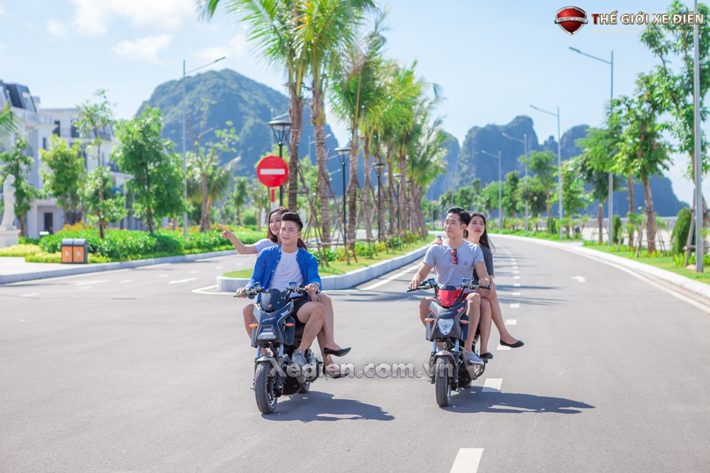 xe điện hs deluxe luôn đồng hành cùng bạn trên mọi cung đường 